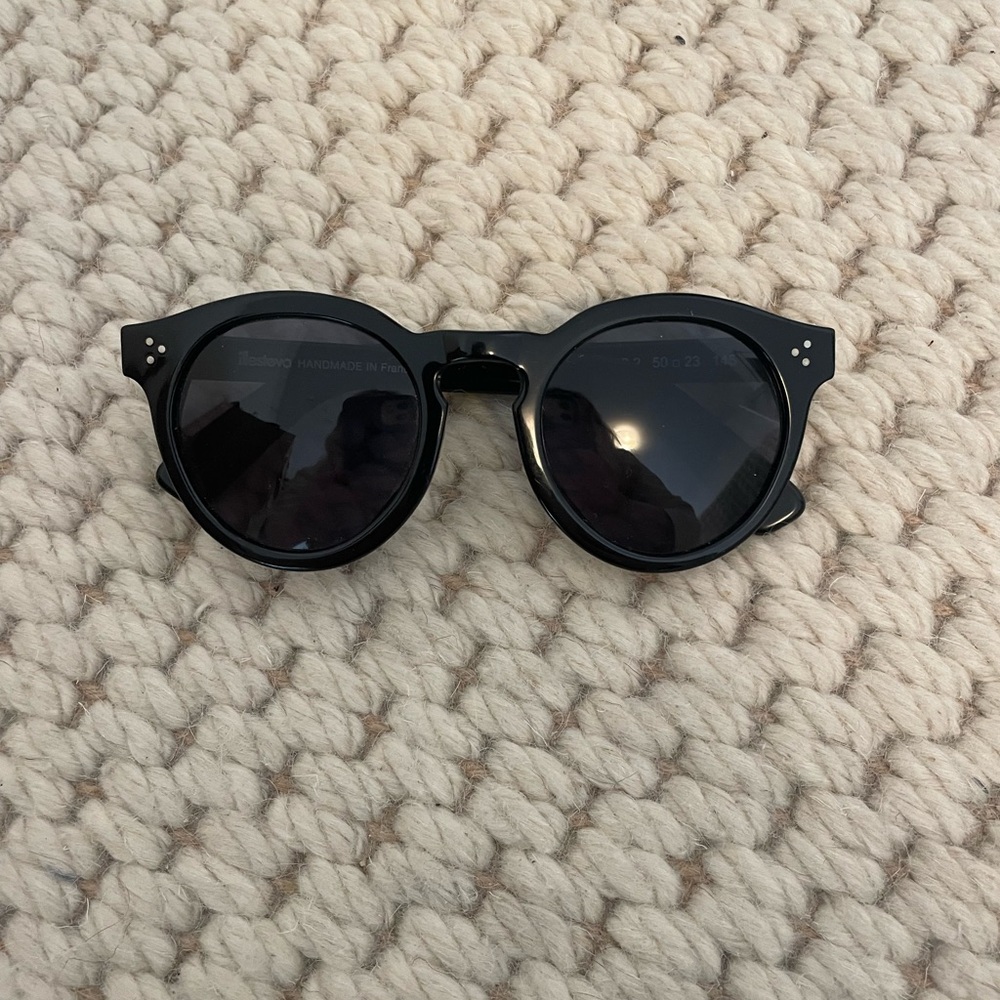 Illevsteva Leonard II Black Round Sunglasses
